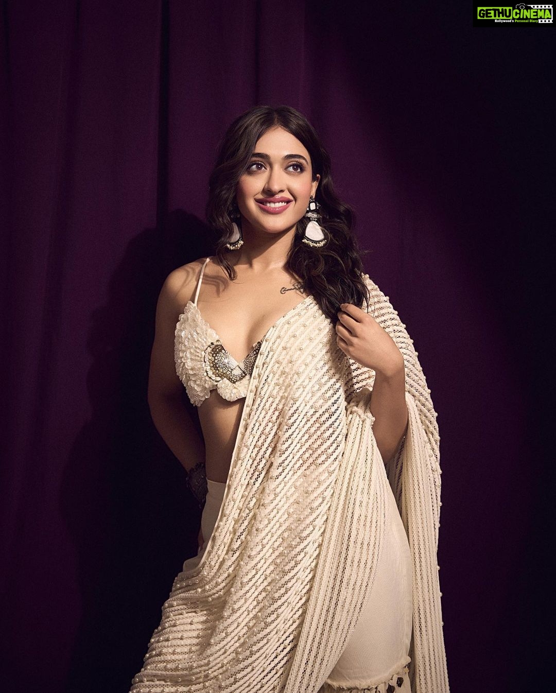 Gayatri Bhardwaj - 177.2K Likes - Most Liked Instagram Photos