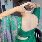 Geetika Mehandru Instagram - Finally, the saree I longed to wear for years is in my hands, a dream realized against all odds.✨🌟 @geetikamehandru @anjumehandru #SareeDreamsFulfilled #maakisaree #pyar #reelkarofeelkaro #trending #oldbollywood सपनों का शहर मुंबई
