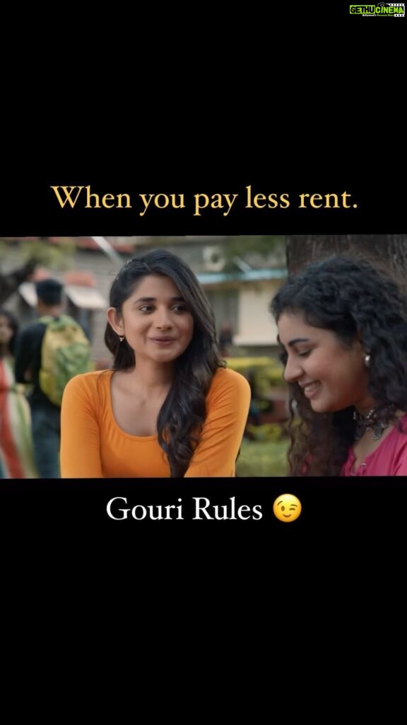 Geetika Mehandru Instagram - Tag that flatmate who pays more rent always gives orders. 😞 @geetikamehandru #geetikamehandru #friendlikegouri #flatmates #reelkarofeelkaro #reelitfeelit