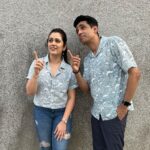 Girija Oak Instagram - Fake candid. Real pyaar 🤍 Gulshan the great and I twinning in @thefreshlimesoda shirts 🌊