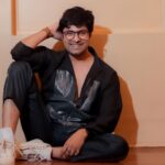 Gourab Roy Choudhary Instagram – Goggles are like life’s funniest philosopher: They blur what you don’t need to focus on, enhance what matters, and make you look like a surprised owl in the process..

Wardrobe @soumodeepduttalabel 

📸TEAM WISEDUCK
