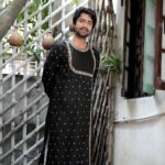 Gourab Roy Choudhary Instagram - Even when we're uncertain of the path, the universe has a blueprint of brilliance just for us. Thank you @bartaman_sukhigrihokon Wardrobe @bohurupi_santiniketan Makers @wise_duck_