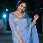 Hari Teja Instagram - Coco Cola pepsiiii balayyya babu sexy ……😎😎 From the trailer launch event of Bhagavanth kesari …🔥💥 Wearing: @aaliyadeeba_official 💜 styled by @impriyankasahajananda ❤️ Accessories : @kushalsfashionjewellery PC: @relivevisuals @whoisindrasena #styledbypriyankasahajananda 🥰