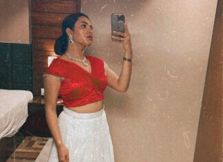 Hari Teja Instagram - The key for being happy is knowing that u hav the power to choose what to accept And what to let go….♥️♥️ #allaboutlastnight #showtime #guntur ♥️ Thank u @adrijabysonicareddy for this beautiful outfit ♥️ jewellery: @sreepassion ♥️