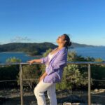 Hari Teja Instagram - If someone treats you like an option help them to narrow their choices by removing yourself from their equation.. simple! 😊 #goodvibes #love #peace #happiness #sunsets ❤️ Hamilton Island