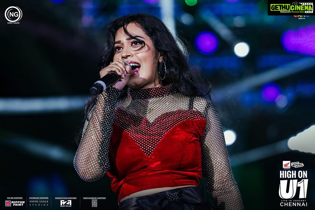 Haripriya Instagram - HIGH ON U1, Chennai ft. @haripriyasinger ✨ @itsyuvan @gangmedia_offl @honda2wheelerin @nipponpaintindia @shopatdecibel @fifthanglestudios @rent2rig @karya2000 @itisveer @onlynikil #noiseandgrains #u1 #Highonu1 #chennai #dio125 #nipponpaints #r2r #decibel YMCA Nandanam
