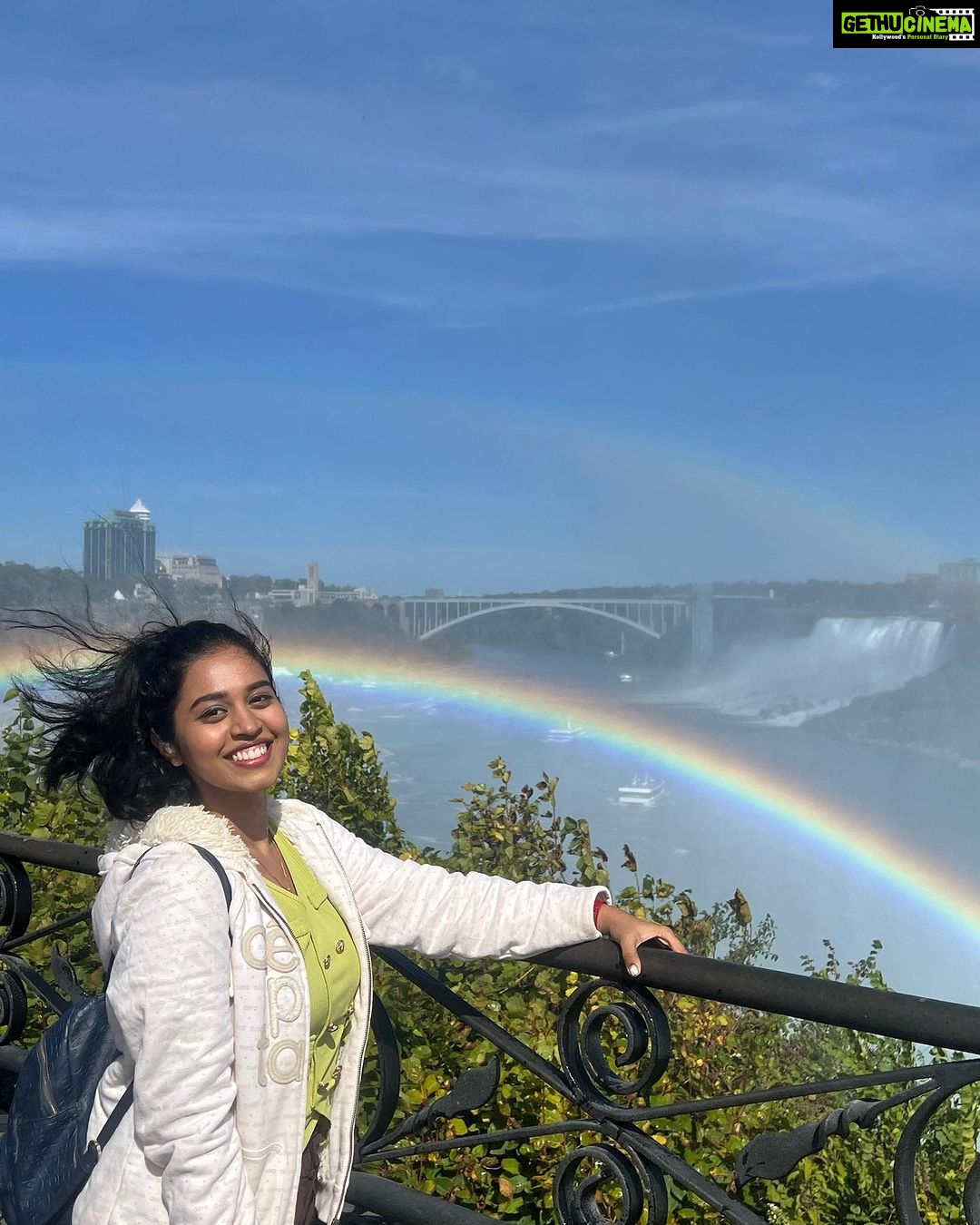 Haripriya Instagram - 🌈🍁✨ Niagara Falls, Ontario