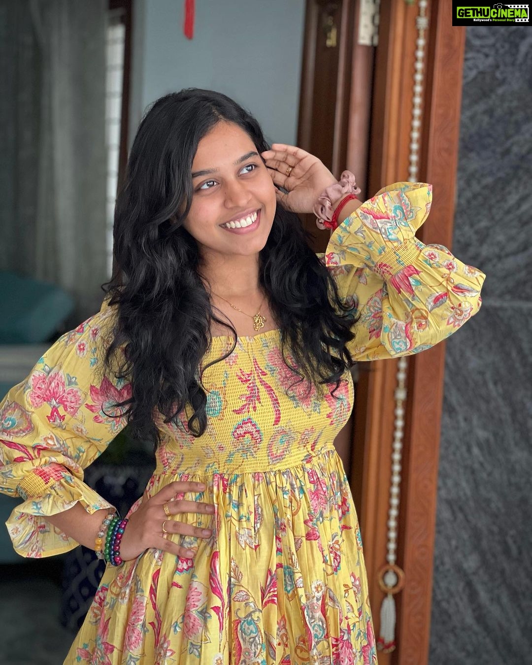 Haripriya Instagram - ππΈπΌ . . . . #Haripriya #haripriyasinger Hyderabad