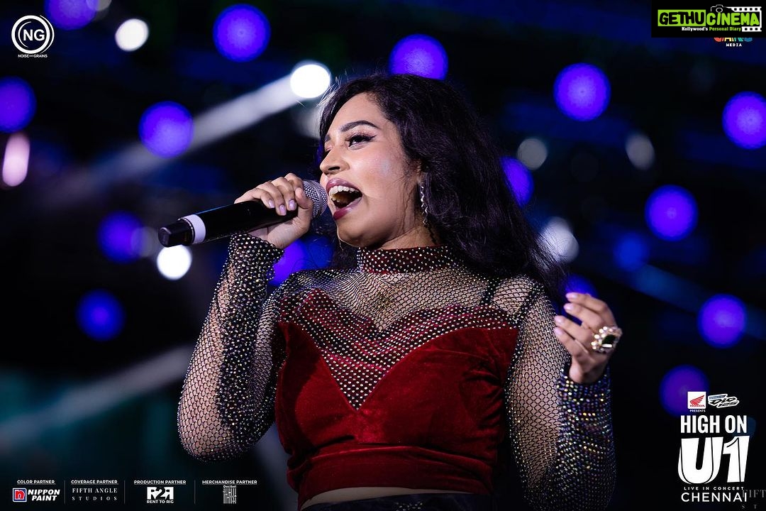 Haripriya Instagram - HIGH ON U1, Chennai ft. @haripriyasinger ✨ @itsyuvan @gangmedia_offl @honda2wheelerin @nipponpaintindia @shopatdecibel @fifthanglestudios @rent2rig @karya2000 @itisveer @onlynikil #noiseandgrains #u1 #Highonu1 #chennai #dio125 #nipponpaints #r2r #decibel YMCA Nandanam