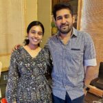 Haripriya Instagram - @vijayantony 🔥💫🎤🧿 . . . #Haripriya #haripriyasinger #vijayantony #concert #music #peace