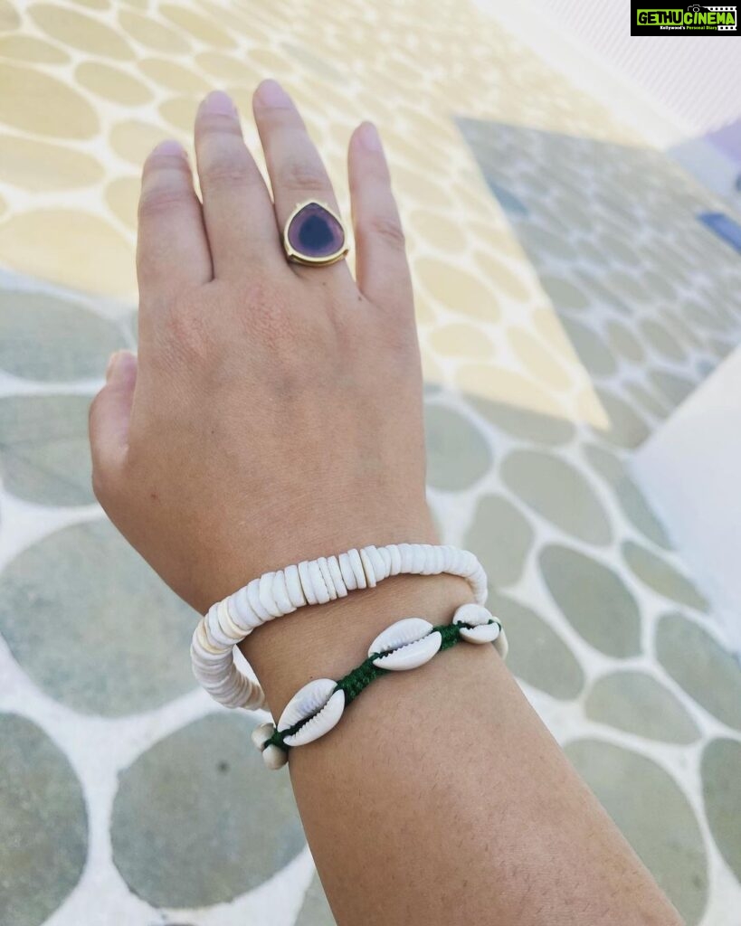 Hazel Keech Instagram - Perfect companion to sunny days @threadsthatbindandco shell bracelet @cocorootsjewelry mother of pearl bracelet and @mehrfinejewellery for the watermelon tourmaline gold ring