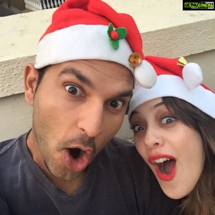 Hazel Keech Instagram - From one Christmas to the next, this year 2020 has taught us to hug each other a little tighter, love each other a little harder and spend just a little extra time with each other .... grateful for my friends, family and fans. Be safe all and have a very Merry Christmas with whatever youve got