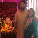Hazel Keech Instagram – Happy Ganesh Chaturthi 2023 to all. Missing my mumbai family at this time… and modaks! Ganpati bappa moriya 🙏🕉️ (Orion loves me singing Jay Ganesha) ❤️