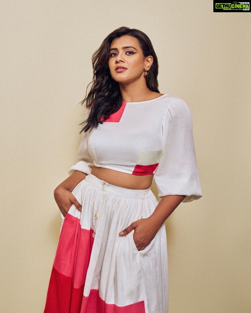 Hebah Patel Instagram - Belated Vyavastha promotions! Outfit - @gulaalindia Hmu - @danielbaueracademy Styled by - @who_wore_what_when Photography - @chandrahas_prabhu