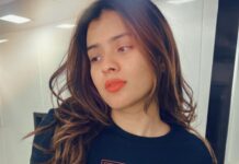 Hebah Patel Instagram - Full of 💩