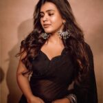 Hebah Patel Instagram - Ok! I love this song and the Jhumka! Couldn’t help.