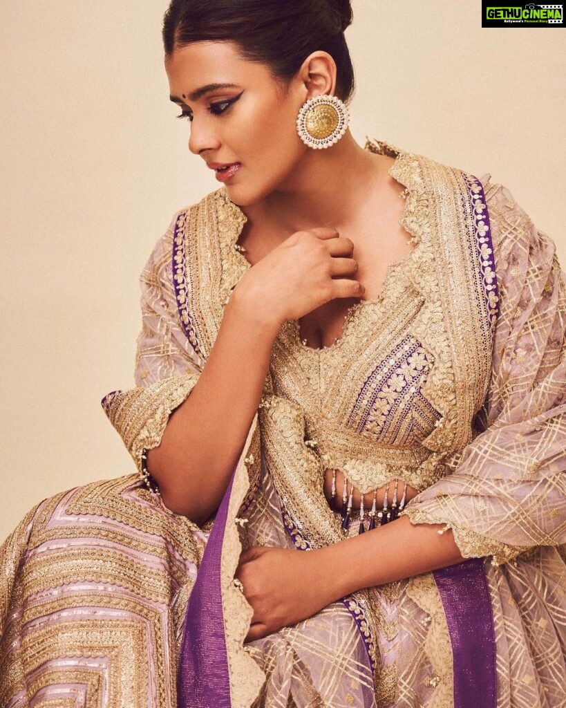 Hebah Patel Instagram - For #NATS many moons ago! Outfit - @shikharsharmaofficial_15 Jewellery- @motifsbysurabhididwania Hmu - @danielbaueracademy Styled by - @who_wore_what_when Photography - @chandrahas_prabhu