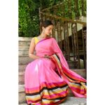 Helly Shah Instagram - Let your saree do all the talking 🌟🥰 Styled by @akankshakawediastyle Outfit by @raw_mango Jewellery by @theater.xyz @_shophermosa_ Clicked by @snehzala #namastevietnam #namastevietnamfestival #iffw #namastevietnam2023