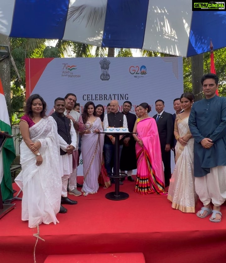 Helly Shah Instagram - Some pictures and snippets that I forgot to post ✨ Slide 1 to 5 - Independence Day Celebration with the Consulate General of India in Vietnam @cgihcmc and other delegates . What a proud moment ❤️ Slide 6 - With the most humble @anupampkher sir 🥹 He is truly the best and so much to learn from ❤️ Slide 7 - Dancing our hearts out on Kajra re at the grand opening with Alisha Chinai Ma’am and @avikagor 😄 Slide 8 - With madam CG , spouse of the Consulate General of India Mr. Sethi sir . Slide 9 & 10 - At the film seminar between Indian and Vietnamese Cinema . #namastevietnam #namastevietnamfestival #iffw #namastevietnam2023