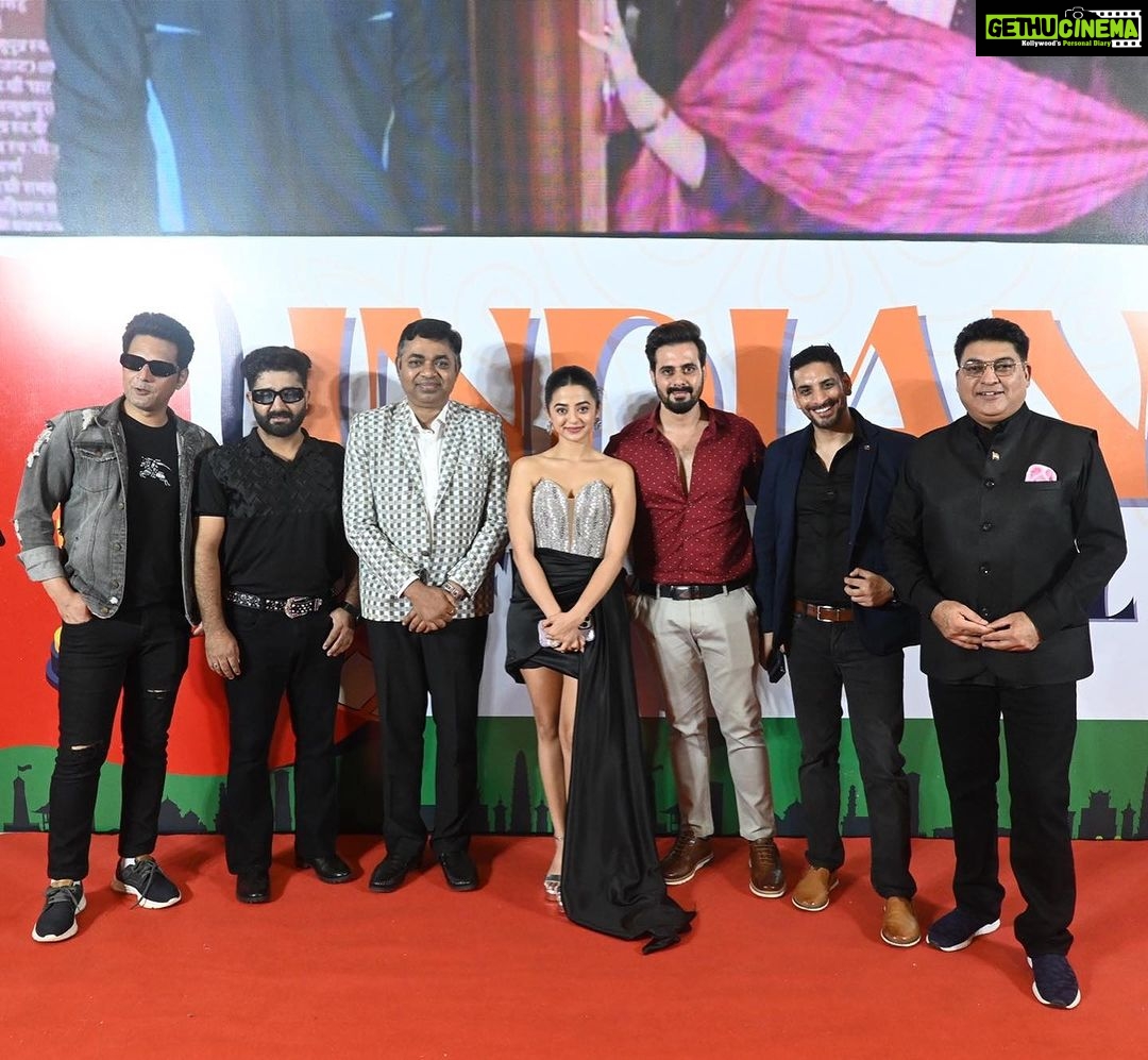 Helly Shah Instagram - For the world premier of KAYA PALAT at the Namaste Vietnam Festival ⨠This was the first time I saw myself on the big screen and I have to admit , it definitely felt really different but beautiful đ KAYA has been a character that I tried to play super organically and spontaneous and It felt good to see her onscreen for the first time after we shot last year . Thank you @rahatkazmifilms @shoib_nikash_shah @tariqkhanfilms for all the love and support that you all always give me â¤ď¸ Thank You @rahulsbali for giving us this platform and ofcourse your love â¨â¤ď¸ Hope you all like KAYA too whenever it comes out đ§żâ¤ď¸ #namastevietnamfilmfestival namastevietnam #iffw #namastevietnam2023 đ Styled by @akankshakawediastyle Outfit by @elibittonofficial Earrings by @aquamarine_jewellery Ring by @upakarna Hair by @hua_dung93