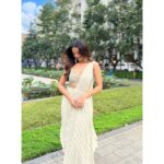 Helly Shah Instagram – Desi girl vibes in Vietnam ❤️

Styled by @akankshakawediastyle 
Outfit by @kaaishabyshalini
Earrings by @zevarking 
Rings by @upakarna