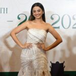 Helly Shah Instagram - At the Grand Opening of Namaste Vietnam Festival 2023 ❤️ Styled by @akankshakawediastyle Outfit by @nikhitatandon Earrings by @mozaati Rings by @mozaati @upakarna Hair by @keolimay @cobeheemin #namastevietnam #namastevietnamfestival #iffw #namastevietnam2023