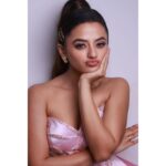 Helly Shah Instagram - In my happy girl era 🌟 Also , you think i am too late for the barbie trend ?? Koi na chalta hai , Better late than never 😉 Transformation by ~ @makeupbynidhhikaushal Clicked by ~ @advait_vaidya Beautiful Outfit by ~ @michellerodriguesbridal