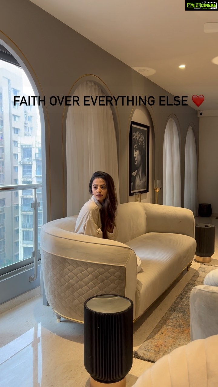Helly Shah Instagram - Living the dreams 🧿✨❤️