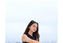 Helly Shah Instagram - Day dreaming 💭 📸- @aashkapatelphotographyy 💄👩🏼‍🦱- @umabellabeauty & @makeupartist_nafs