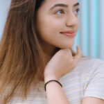 Helly Shah Instagram - Use code ‘HELLY30’ for 30% discount on VLCC gold facial, my constant companion to keeping my #GlowAlwaysHigh. Buy it on VLCC website (www.vlccproducts.com) As an actress, glowing skin, both on and off-screen is a must. But, the demands of our profession brings down my glow. So, what’s the secret to keeping my *#GlowAlwaysHigh*? VLCC Gold Facial Kit. Infused with Hyaluronic Acid and Vitamin-E to give me the gold-like glowing skin. If you want a radiating skin too... I recommend trying out the VLCC Gold Facial Kit ❤ ️