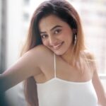 Helly Shah Instagram – What are you proud of today ?? ❤️✨
