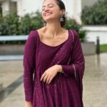 Helly Shah Instagram - Good वाइब्स only 💜 @styling.your.soul @sutra.clothing