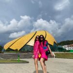 Helly Shah Instagram - Accidentally we twin But wilfully we win ✌🏻❤️ Happy happy birthday @nidhig14 🌟❤️ Rise and shine always ✨🧿