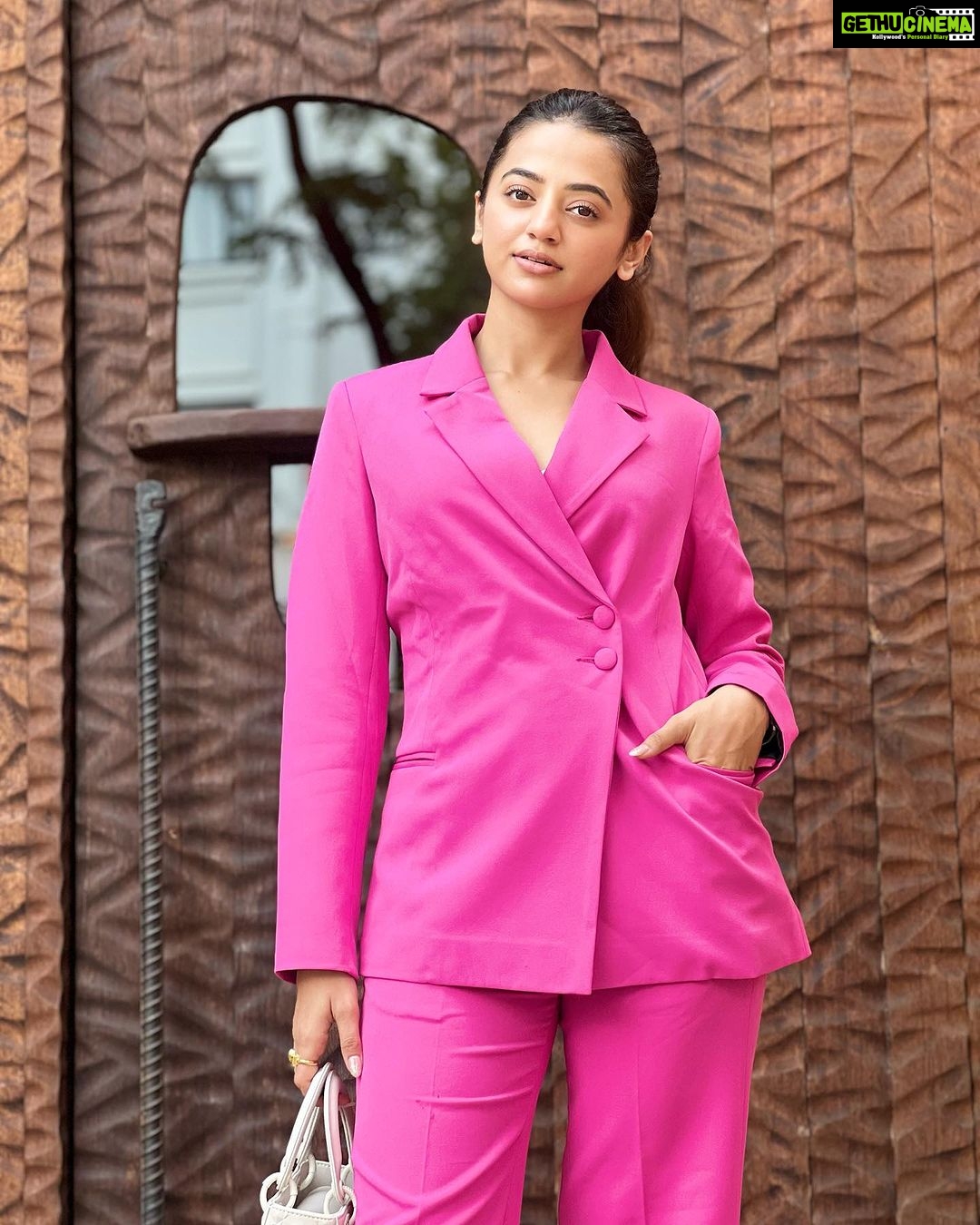 Helly Shah Instagram - Well , If you aren’t crocin’ you aren’t rocking 🙃🌟 Wore this perfect hot pink pant suit by @saltattire in Vietnam and couldn’t help but pair it with my most fav crocs ✨🌝 Outfit: @saltattire Styling: @styling.your.soul