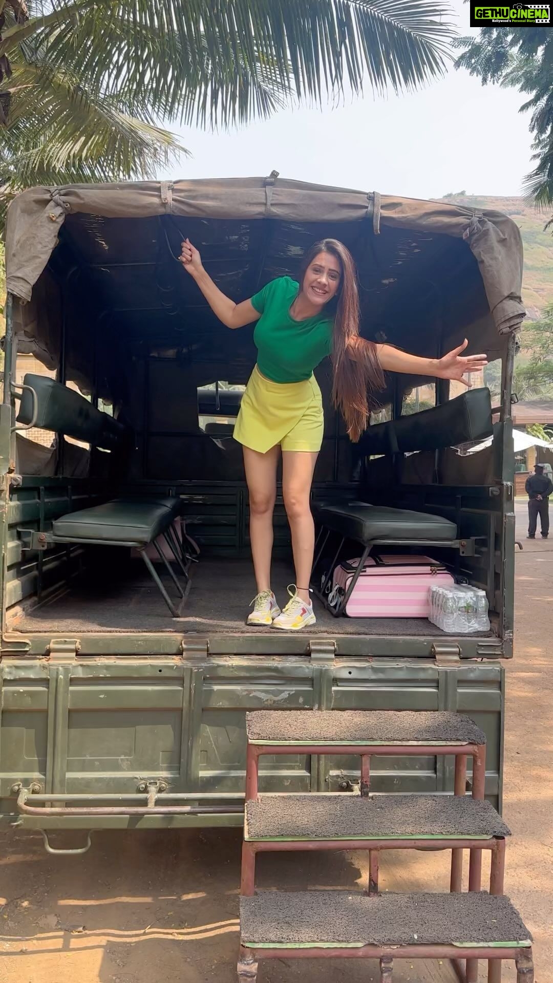 Hiba Nawab Instagram - @delladata @jimmy_mistry #delladata #dataresort #dellaresorts #jimmymistry