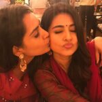 Himaja Instagram - Happy Birthday Akkaluuuuu😘😘😘😘😘😘😘😘😘😘😘 U R LOVE #sneha #snehaprasanna #sister#sisterlove #sisters @realactress_sneha #vinayavidheyarama