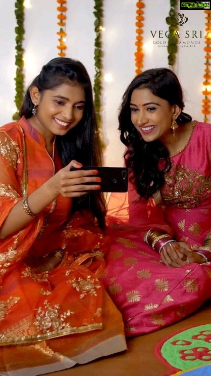 Himaja Instagram - Join in celebrating a glittering milestone! Vegasri Gold and Diamonds proudly announces the completion of its spectacular 2nd years π Exclusive Anniversary Offers: Join for South India's Largest Wedding Jewelry Exhibition in-store @vegasri_goldanddiamonds π Date: 1st - 10th OCT π Amazing Offersπ β¨ DIAMOND: Rs. 55,999 Per ct. only β¨ NO Making/Wastage on POLKI Jewellery β¨ NO Making on entire range of GOLD Jewellery ANNIVERSARY EXTRAVAGANZA (1st - 10th OCT) π° Be a VEGA SRI Bride: Turn your dreams into reality with their stunning bridal collection. 1) Get a Pre-Wedding Photoshoot by a professional photographer. 2) Meet a Celebrity : Yes, you read that right! Get a Photoshoot with a Celebrity. 3) Free Make-up : Let a renowned makeup artist enhance your beauty for your big day. 4) Free Couple Bands on the purchase of bridal jewelry. 5) 3 Lucky Winners stand a chance to win an international holiday (Couple Trip). πβοΈ π Find at: Plot no 1106/1, Ground floor, Opposite Pedamma Thalli Main Gate, Road no: 36, Jubilee Hills, Hyderabad. Terms & Conditions Applied Vegasri Gold and Diamonds - Experience the legacy of elegance. Visit the store today and be part of their glittering journey.π₯πππΊ Brand managed by @goldboy_media #vegasrigoldanddiamonds #VegaSriTurns2 #goldboymedia #jewellery #Traditionaljeweller #trendingjewellery