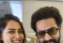 Himaja Instagram - No words 🤩 @jrntr ✨️ #fanmoment #siima #mademyday #devara #ntr #jnntr #happyflight