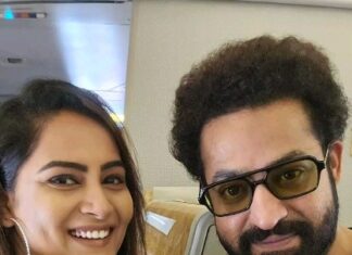 Himaja Instagram - No words 🤩 @jrntr ✨️ #fanmoment #siima #mademyday #devara #ntr #jnntr #happyflight