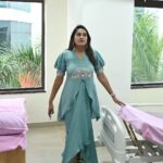 Himaja Instagram - Medicover Hospitals proudly inaugurated their 25th unit of Medicover – Women and Child Unit Aspire @medicover.womenandchild This state-of-the-art facility represents the commitment to providing exceptional healthcare for women and children. Medicover Women and Child(Aspire). - High risk pregnency - Well maintained suite n deluxe rooms - Team of 10 gynaecologist - Two fetal medicine doctors - Pediatric surgeons available full time - 24/7 senior pediatrician coverage - 30 bedded Level4 NICU - Level 3 picu - Pediatric neuro and cardiac surgeries - All insurance coverage - Water birthing - Prenatal postnatal yoga - Lamaze - Lactation classes - Support for high risk deliveries - Launch packages #medicoverwomenandchild #aspire #hyderabad #speciallyforwomen #hospital #womenhealth