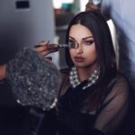 Himanshi Khurana Instagram - 🌑 Mua @kashish_art Hair @hairbyramacoiffeur 📸 @himanshukhurana1
