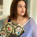 Himanshi Khurana Instagram -