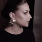 Himanshi Khurana Instagram - Mua @kashish_art Hair @krishna.hairstylist 📸 @himanshukhurana1