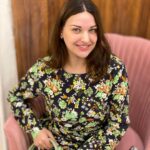 Himanshi Khurana Instagram -