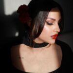 Himanshi Khurana Instagram - Mua @kashish_art Hair @krishna.hairstylist 📸 @himanshukhurana1