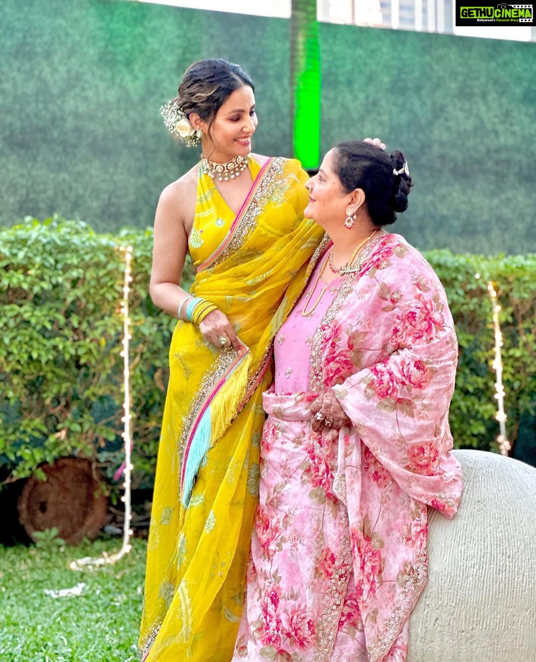 Hina Khan Instagram - "From the days of my innocence, when you acted as my brave protector amidst a selfish world, to this present moment wherein roles have reversed and I find myself standing guard for you - life has truly come around, Mom. You've been my rock, my guide, and my constant. Now, it's my responsibility, my duty, and my honor to shield you from any harm..I earnestly pray, today and always, for a universe that showers you with endless blessings, love, peace and good health.. To every child, thr comes a time when u hv to take charge and become the care giver to your parents..And we all must do it as best as we can ππ» Happy Birthday Maa.. From us and Dad β€οΈ