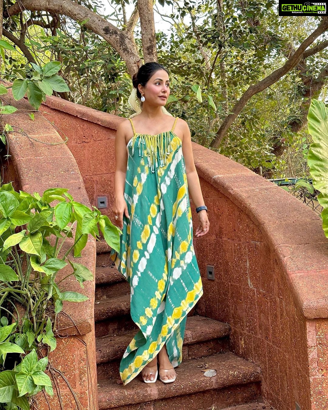 Hina Khan Instagram - Goaaaaaaaa I miss you 😘