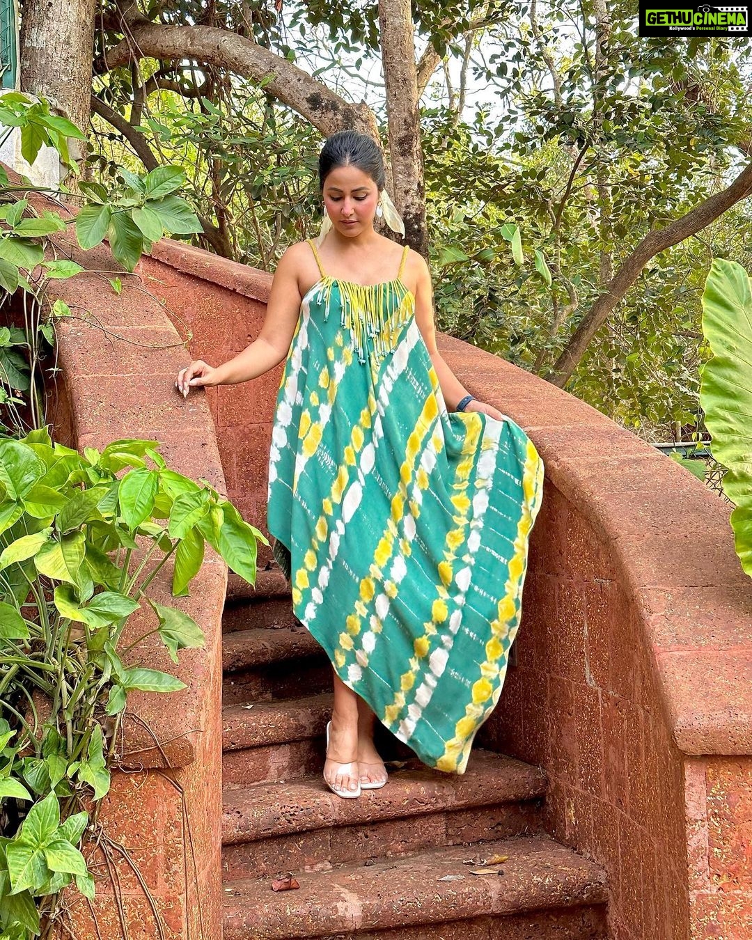 Hina Khan Instagram - Goaaaaaaaa I miss you 😘