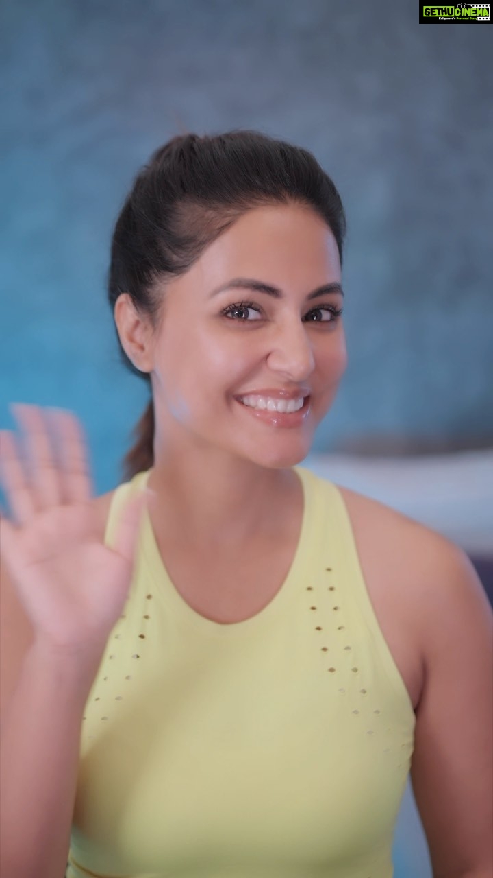 Hina Khan Instagram - I like to keep my skincare very minimal, and the key for a perfect skincare routine is to never skip a moisturiser. I recently started using the @simpleskincareindia’s Water Boost Hydrating Gel Creme and it has become my go to moisturiser. It is super lightweight and absorbs into my skin instantly keeping it hydrated for long hours. It also does not make my skin feel greasy so its perfect for the summers and works wonders for all skin types. This one is a must try to get that plump and dewy skin!! #AD #simpleskincare #waterboost #simple #hydration