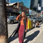 Hina Khan Instagram - And she continued.. #fallfashion